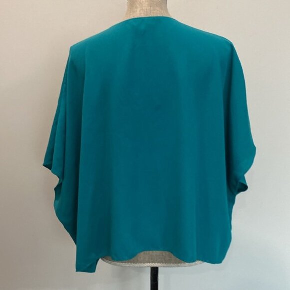 Aritzia Green V-Neck Blouse with Kimono Sleeves - Picture 9 of 12
